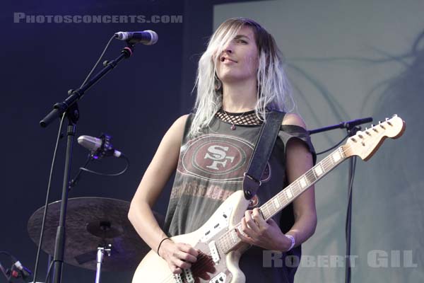 WARPAINT - 2014-08-24 - SAINT CLOUD - Domaine National - Scene de la Cascade - 